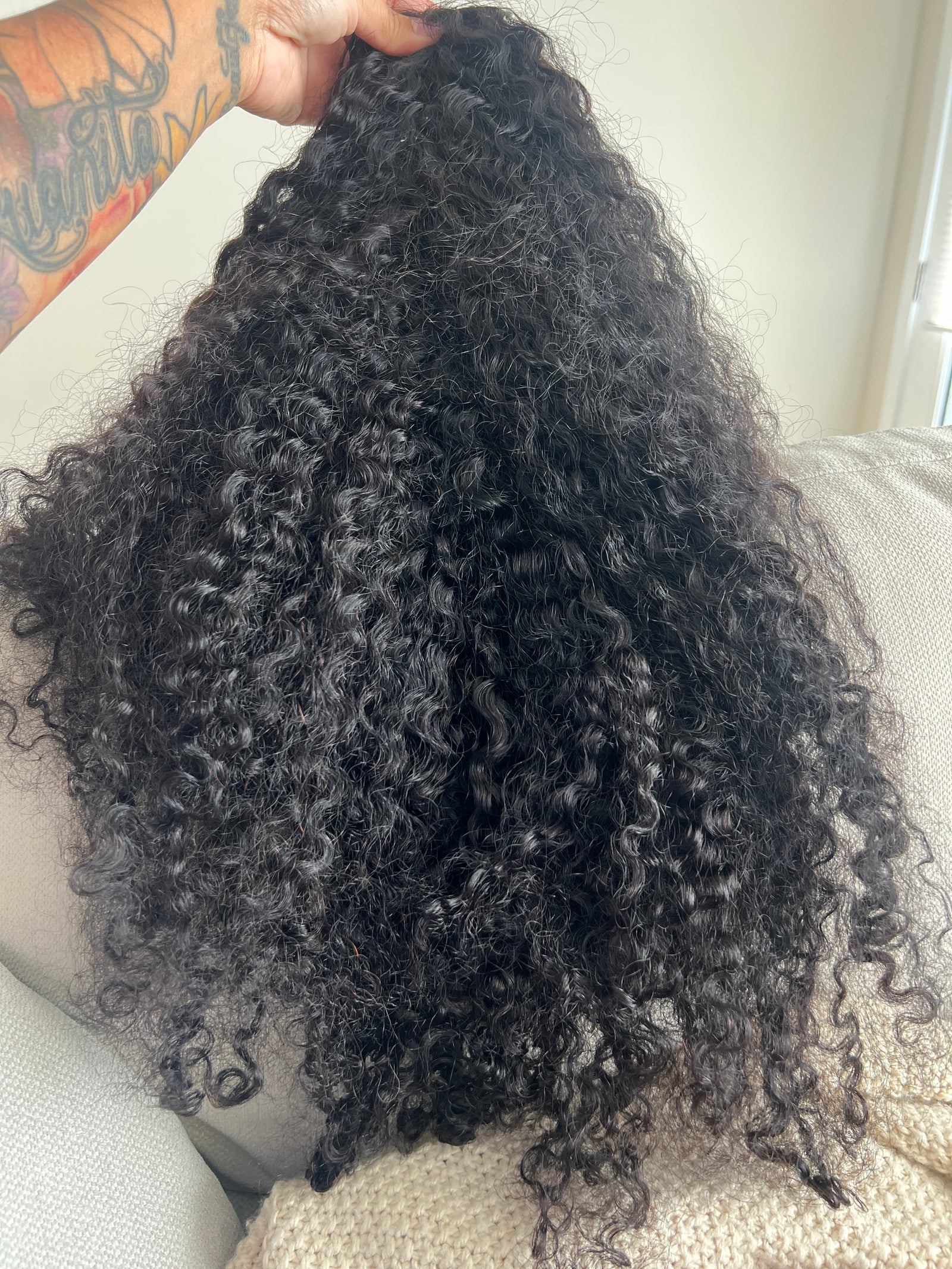 Shine kiss deep curly half wig